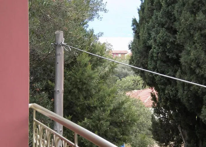Irida Villa